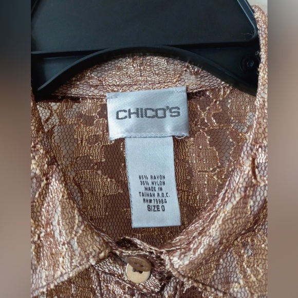Chico’s Sheer Lace Button-Down Blouse Size 0 - Picture 10 of 10
